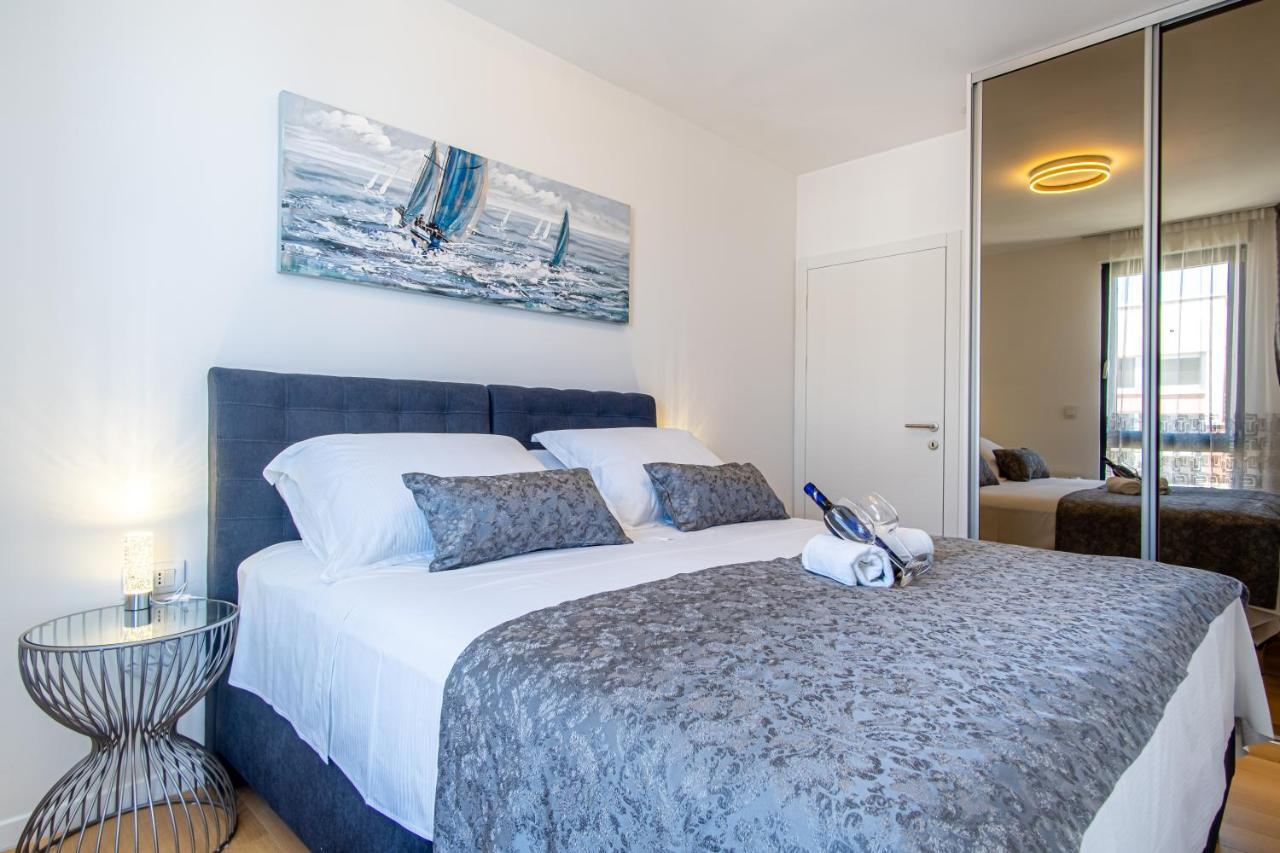 Euphoria Luxury Apartment Split Exterior photo