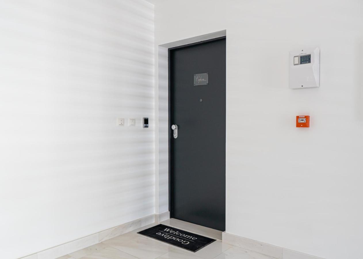 Euphoria Luxury Apartment Split Exterior photo